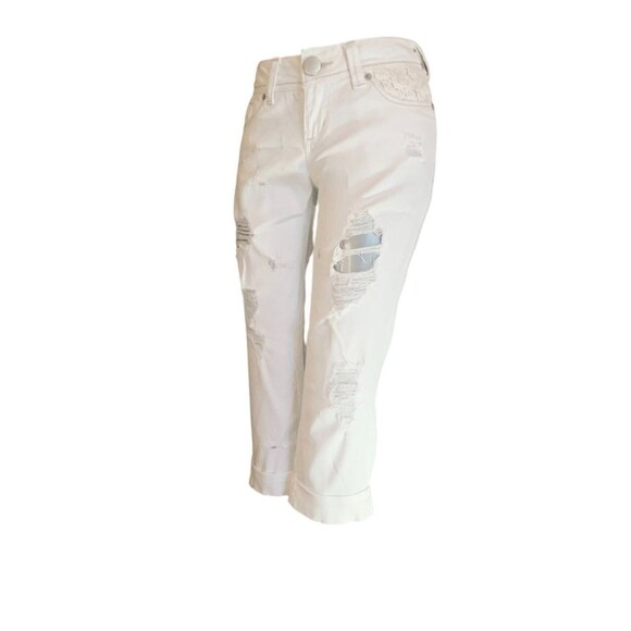 No Boundaries Capris 1 White Distressed Low Rise Denim Junior (W26L19) - Picture 3 of 16